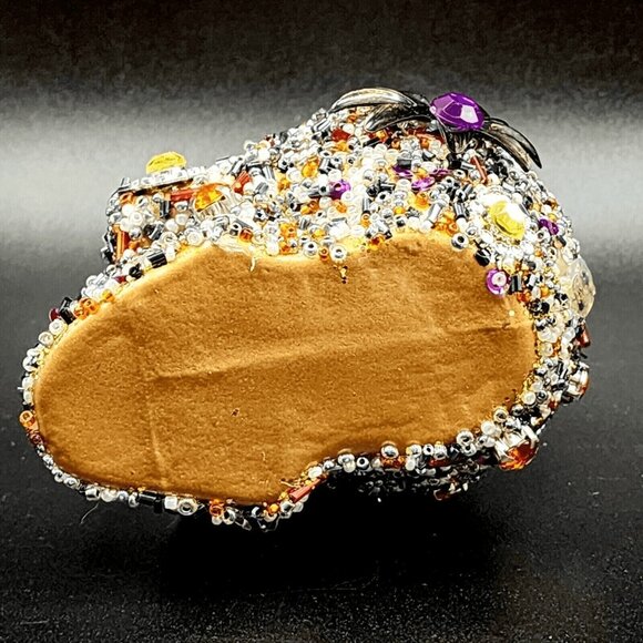 Sugar Skull Ornament Pier 1 Rhinestone Beaded Sequins Retired Halloween Gold v1 - Picture 10 of 10